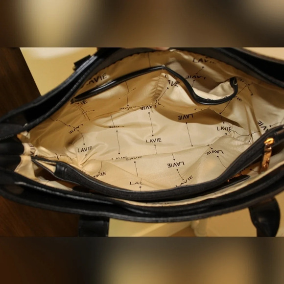 C- Lavie World black horse faux leather tote handbag - Picture 9 of 12